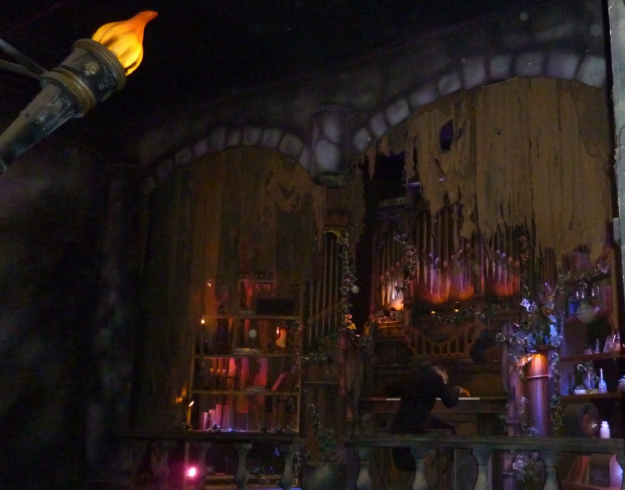 Vampire - Chessington World of Adventures - Pretparken.be